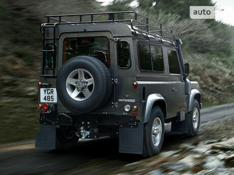 Land Rover Defender 2007 года