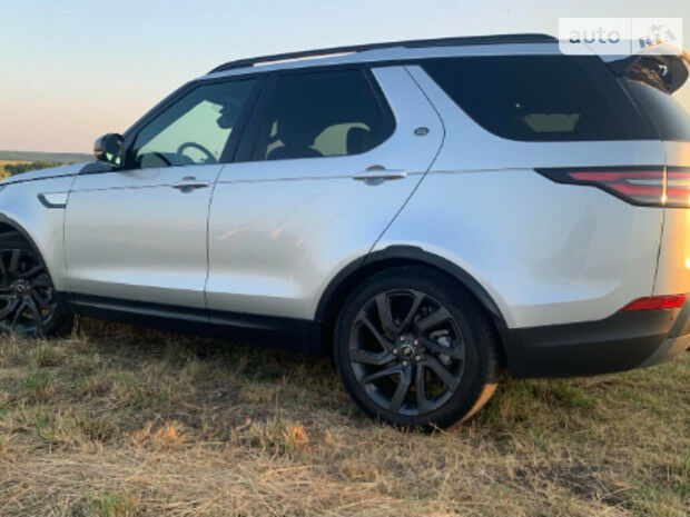 Land Rover Discovery 2018 года