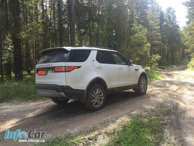 Land Rover Discovery 2017 року