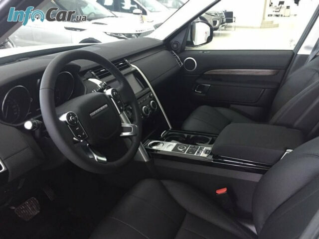 Land Rover Discovery 2017 року