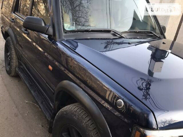 Land Rover Discovery 2004 года