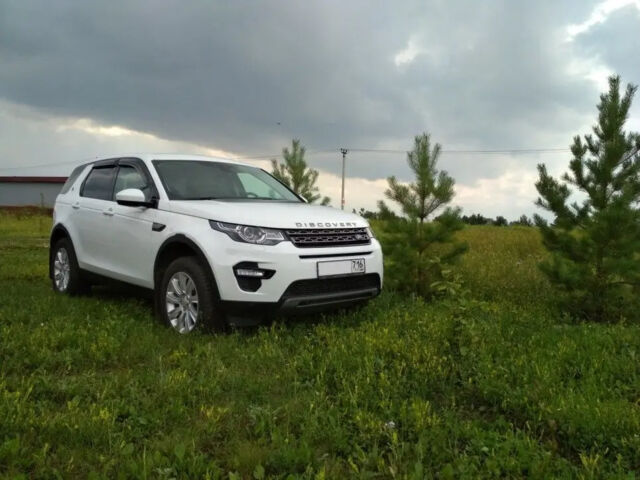 Land Rover Discovery 2017 року