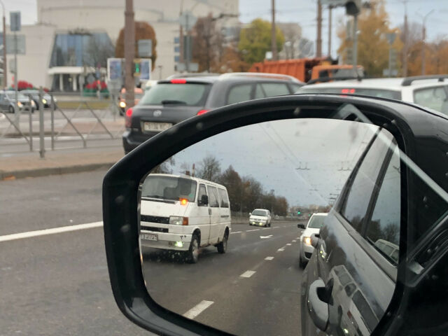 Land Rover Discovery 2018 года