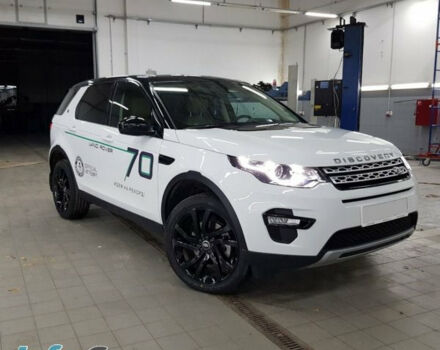 Land Rover Discovery 2017 года