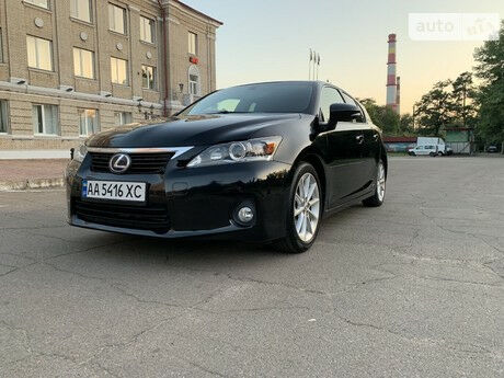 Lexus CT 2012 года