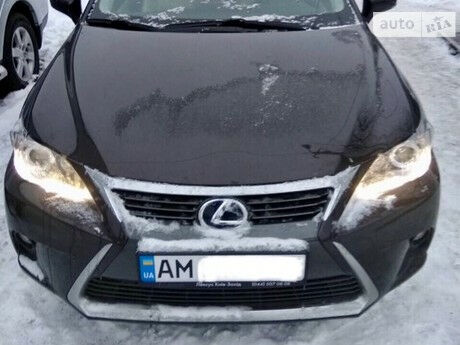 Lexus CT 2011 года