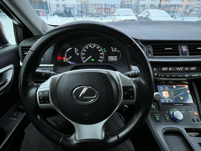 Lexus CT 2011 года