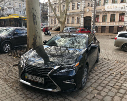 Lexus ES 300 H 2017 року