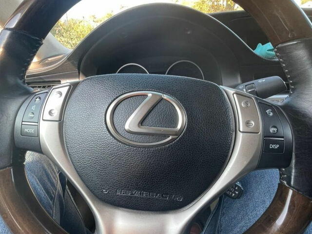 Lexus ES 2014 года