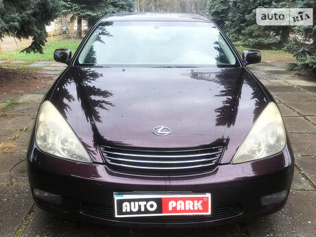 Лексус ЕС 2004 года Lexus ES 2004 года