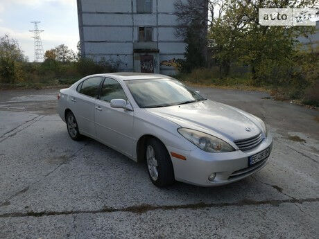 Lexus ES 2005 года