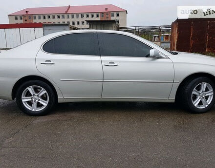 Lexus ES 2004 року