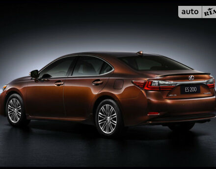 Lexus ES 2013 года