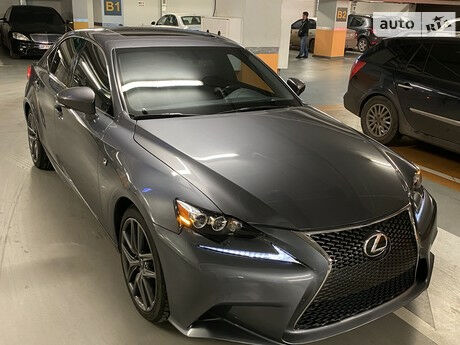 Лексус ИС 2016 года Lexus IS 2016 года