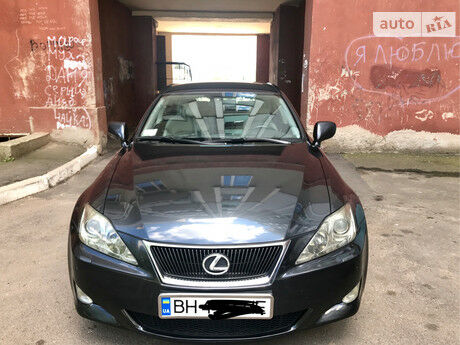 Лексус ИС 2007 року Lexus IS 2007 року