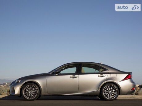 Лексус ИС 2014 года Lexus IS 2014 года