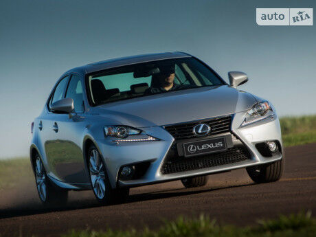 Лексус ИС 2007 года Lexus IS 2007 года