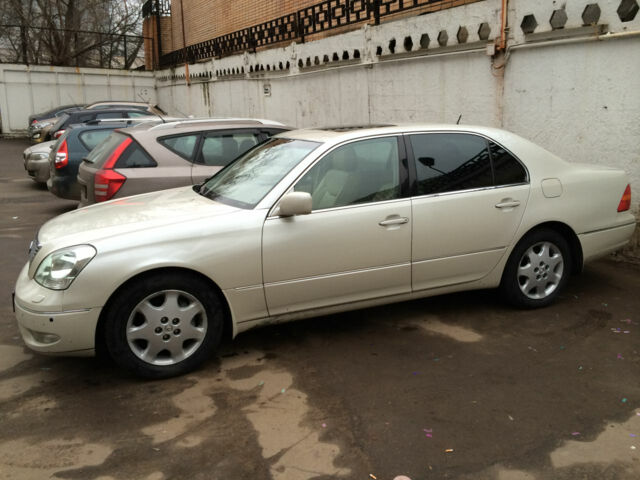 Lexus LS 2004 года