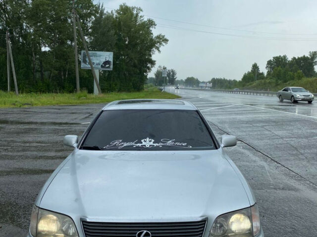 Lexus LS 1999 года