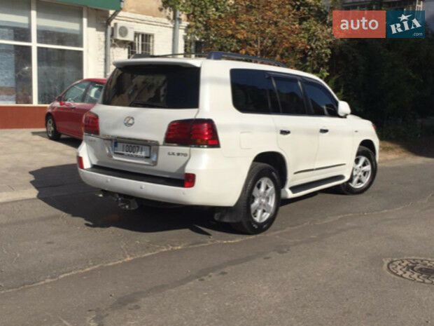 Lexus LX 570 2008 року