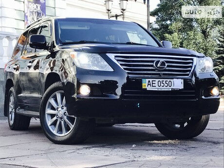 Лексус LX 570 2009 года Lexus LX 570 2009 года