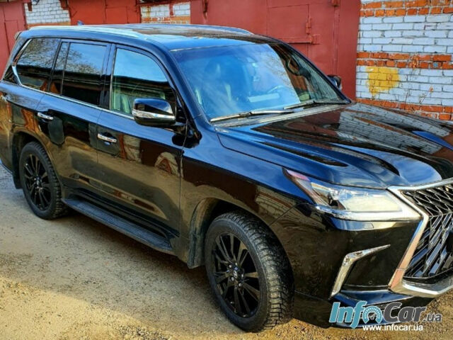 Lexus LX 2019 года