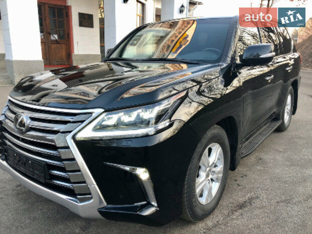 Lexus LX 2016 року