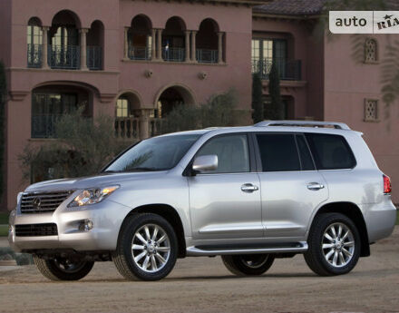 Lexus LX 2011 года