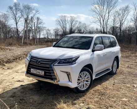 Lexus LX 2016 року