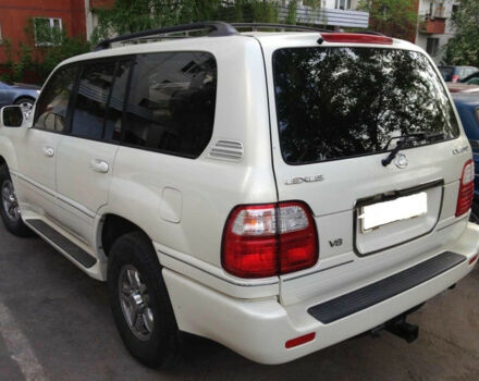 Lexus LX 1999 року