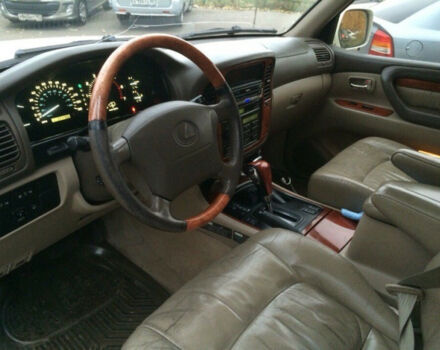 Lexus LX 1999 року - Фото 3 автомобіля