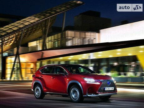 Лексус НХ 2015 года Lexus NX 2015 года