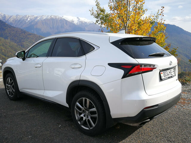 Lexus NX 2015 року