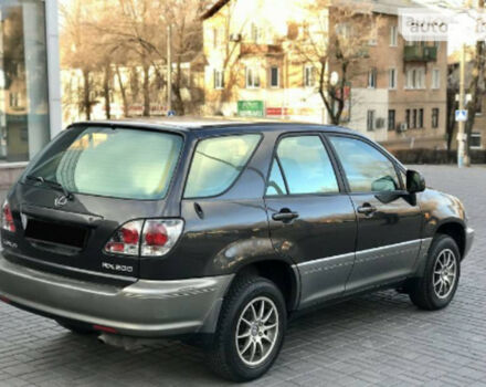 Lexus RX 300 2001 года