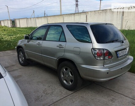 Lexus RX 300 2001 года