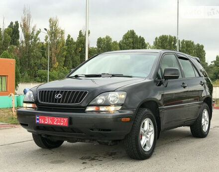 Lexus RX 300 2000 року