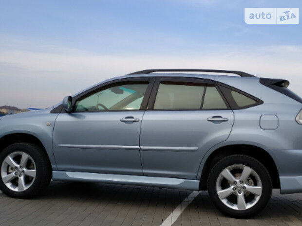 Лексус RX 350 2006 року Lexus RX 350 2006 року