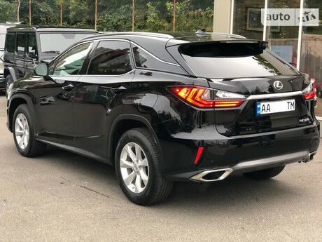 Лексус RX 350 2016 року Lexus RX 350 2016 року