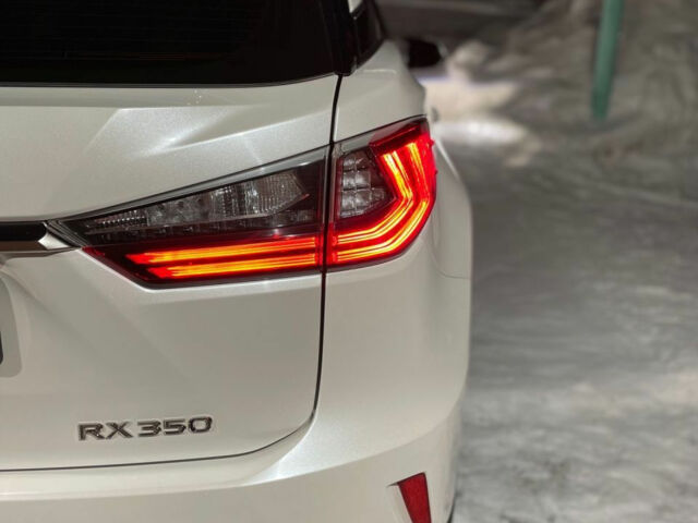 Lexus RX 2017 року