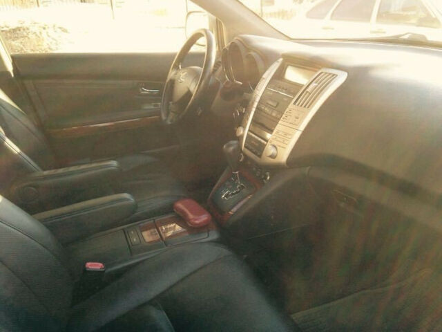 Лексус РХ 2006 року Lexus RX 2006 року