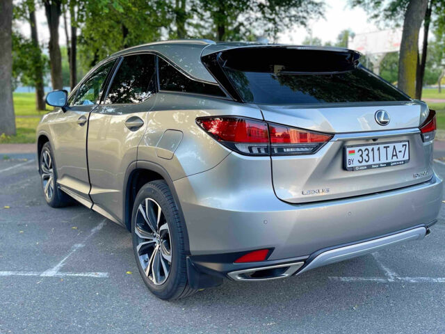 Lexus RX 2019 року