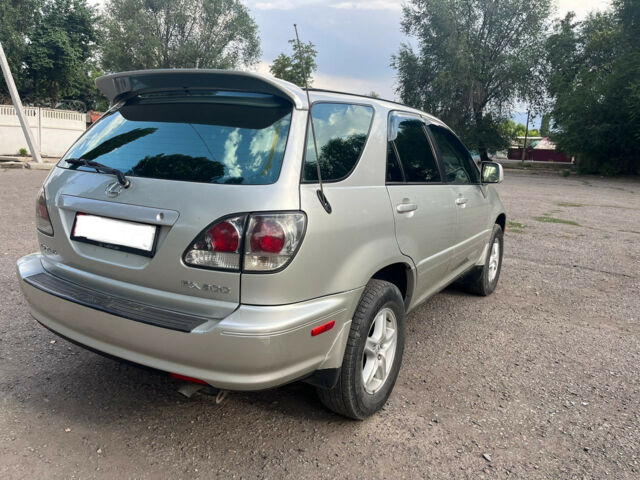 Lexus RX 2003 года