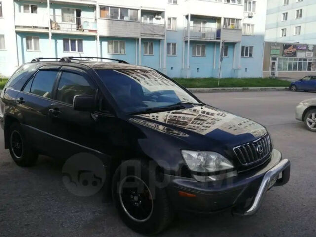 Лексус РХ 2001 года Lexus RX 2001 года