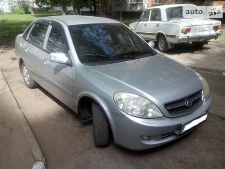 Лифан Бриз 2008 року Lifan Breez 2008 року