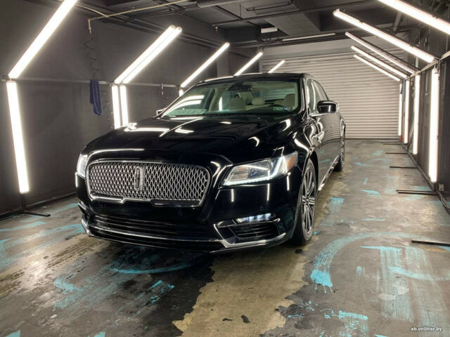 Lincoln Continental 2018 року