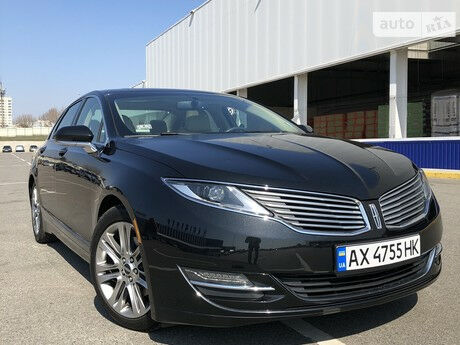 Lincoln MKZ 2013 года