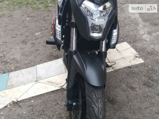 Лонкин СР 2017 года Loncin CR 2017 года