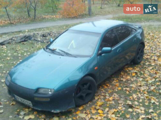 Mazda 2 1997 года