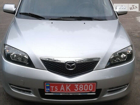 Mazda 2 2005 року