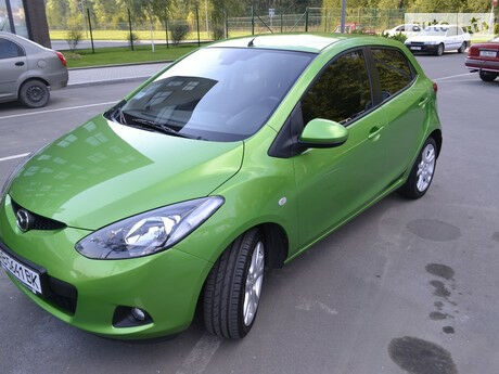 Mazda 2 2008 года